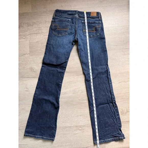 American Eagle women's 4 boot cut Favorite Boyfriend jeans - Picture 5 of 8